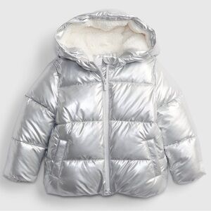 GAP toddler metallic cold control max puffer jacket, size 2T, worn twice.